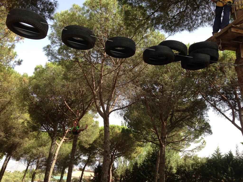 Camping Sierra de las Nieves Yunquera Exterior foto
